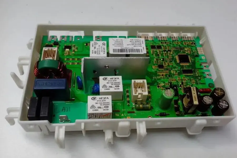 Cần chú ý bảng điều khiển điện tử PCP trên máy nếu gặp các lỗi kĩ thuật trên.