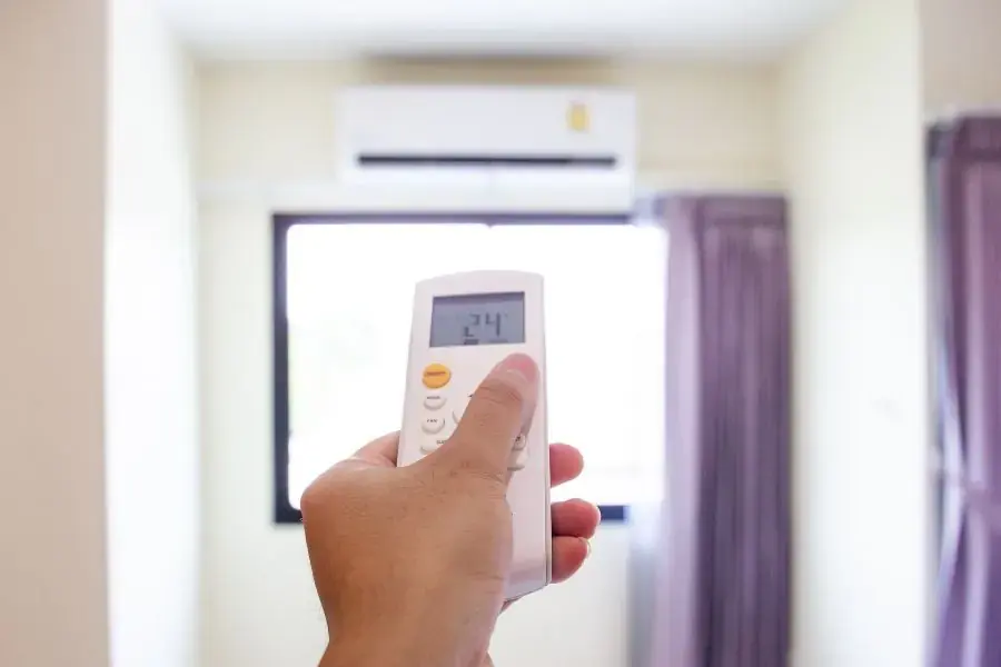 Không nên sử dụng chế độ sưởi ấm điều hòa liên tục quá 4 tiếng