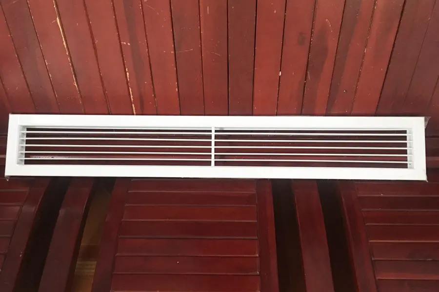 Miệng gió nan bầu dục cũng được khá nhiều khách hàng ưa chuộng để lắp đặt tại nhà riêng.