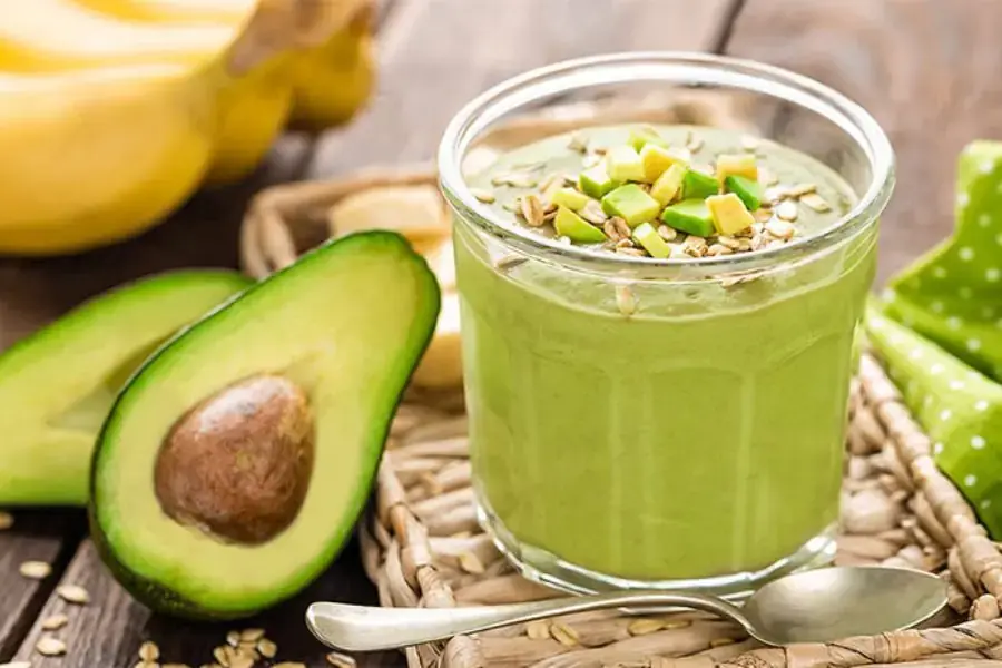 Món sinh tố bơ chuối ngũ cốc hỗ trợ giảm cân hiệu quả