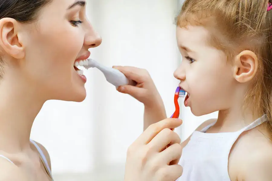 Tạo hứng thú khi đánh răng cho trẻ