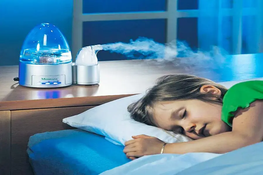 Tạo độ ẩm trong phòng bé để giảm kích ứng ho