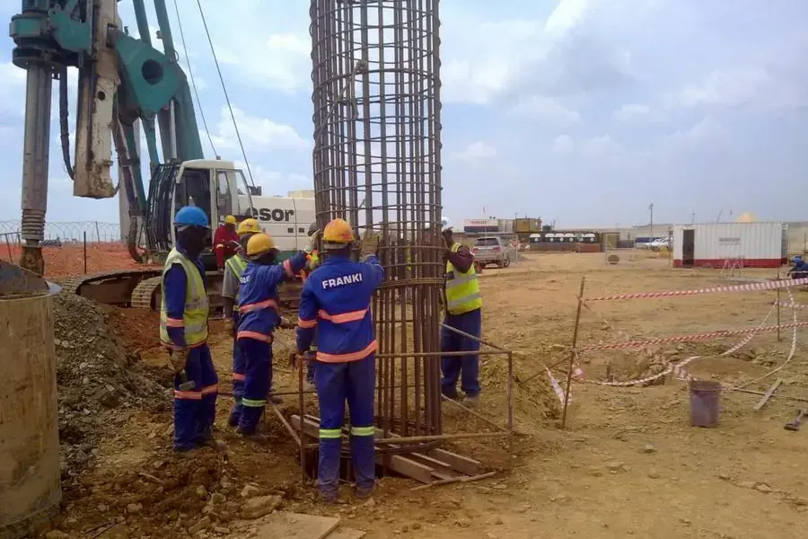 Cọc khoan nhồi có móng sâu 