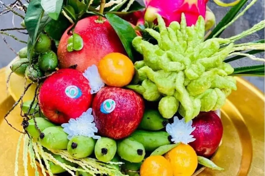 Cách sắp xếp này mang ý nghĩa cầu mong những điều tốt đẹp nhất cho gia đình.