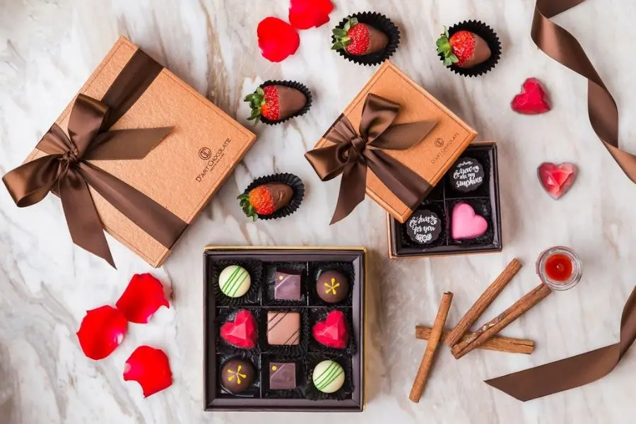 Socola là món quà không thể thiếu trong ngày Valentine.