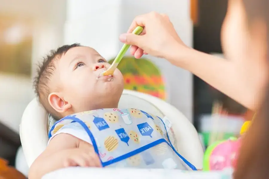 Lên lịch và thực đơn ăn dặm hợp lý