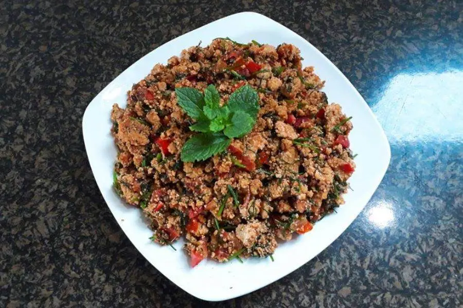 Trứng cá sốt cà chua đậm vị trong chuỗi thực đơn “trứng cá làm món gì ngon”.