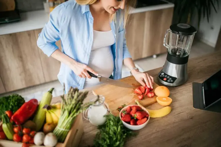 Chế độ ăn uống của bà bầu trong 3 tháng cuối thai kỳ vô cùng quan trọng.