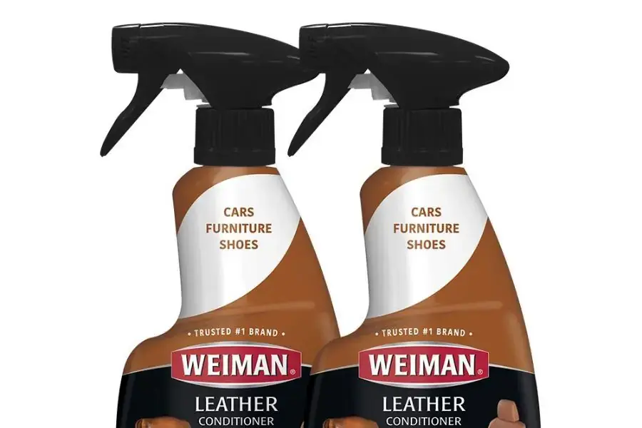 Chai làm sạch ghế Leather Sofa Cleaner tồn tại ở dạng kem
