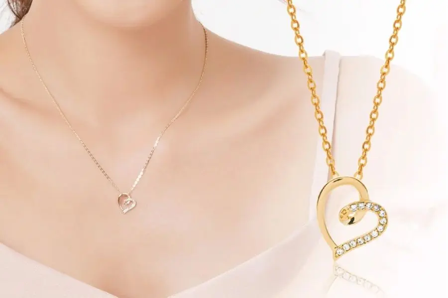 Trang sức là một món quà tượng trưng cho sự tinh tế và rất được phái nữ ưa chuộng.
