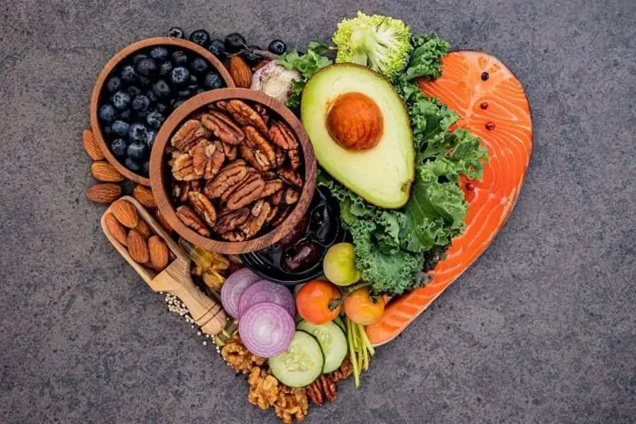 Thực đơn eat clean sử dụng các loại thực phẩm tự nhiên, không chất bảo quản.