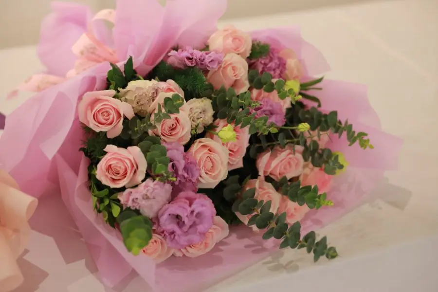 Bó hoa hồng phấn xinh xắn - Công chúa tôi yêu.