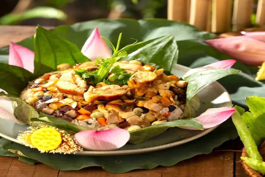 Gỏi ngó sen là món ăn quen thuộc của nhiều người