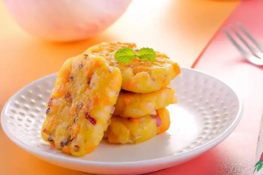 Bánh cá hồi - Món ăn vặt lạ miệng dành cho các sĩ tử