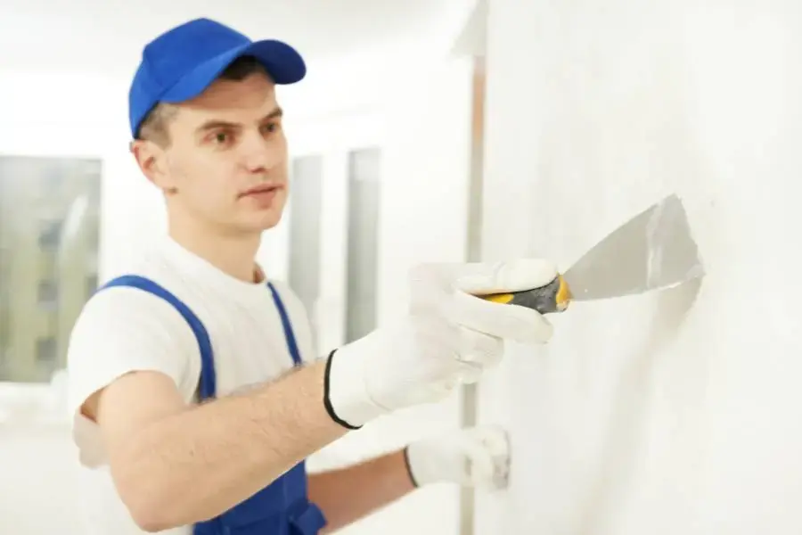 Trám nhà ở cho kín cũng là cách ngăn chặn thằn lằn