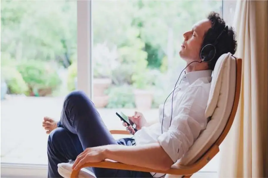 máy xông tinh dầu có tác dụng giúp chúng thư giãn