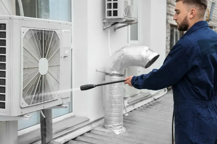 Vệ sinh dàn nóng máy lạnh