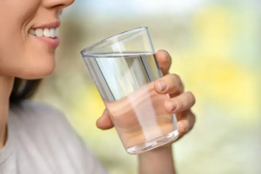 Uống nhiều nước hỗ trợ giảm cân hiệu quả