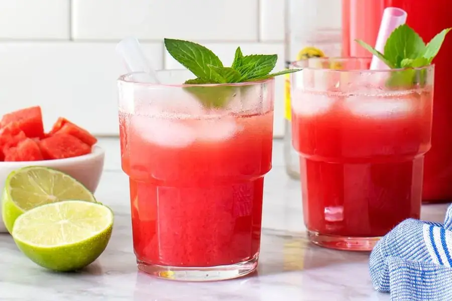 Nước dưa hấu giúp mái tóc phát triển tốt và óng ả hơn