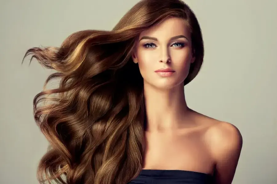 tinh dầu sả giúp cho nang tóc chắc khỏe, trị các bệnh về tóc (Hình ảnh: D'Vi Nature)