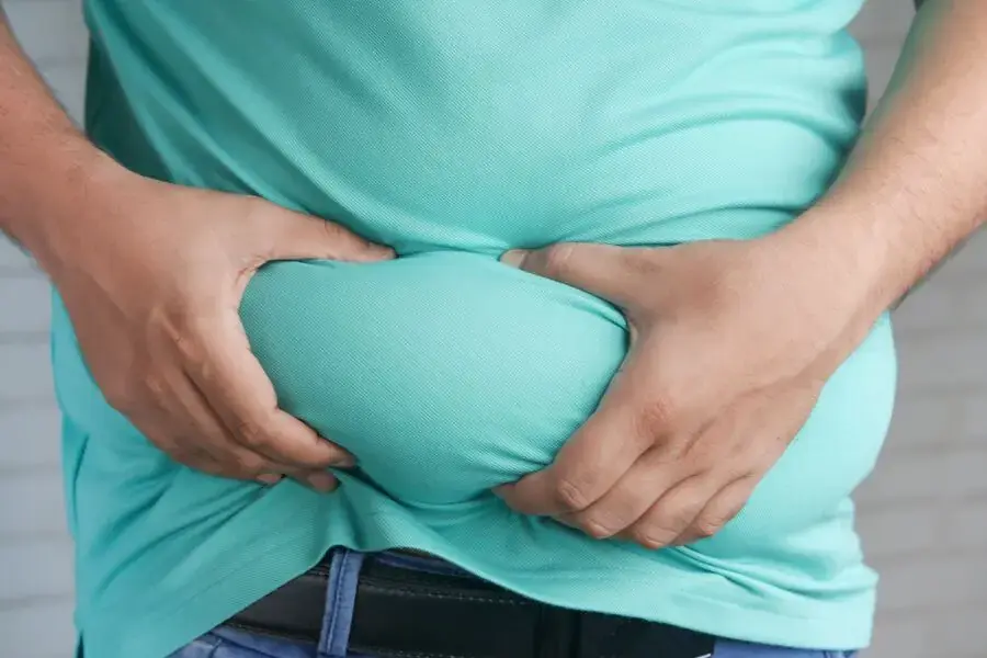 Nhiều nguyên nhân gây ra tình trạng mỡ bụng cho dân văn phòng