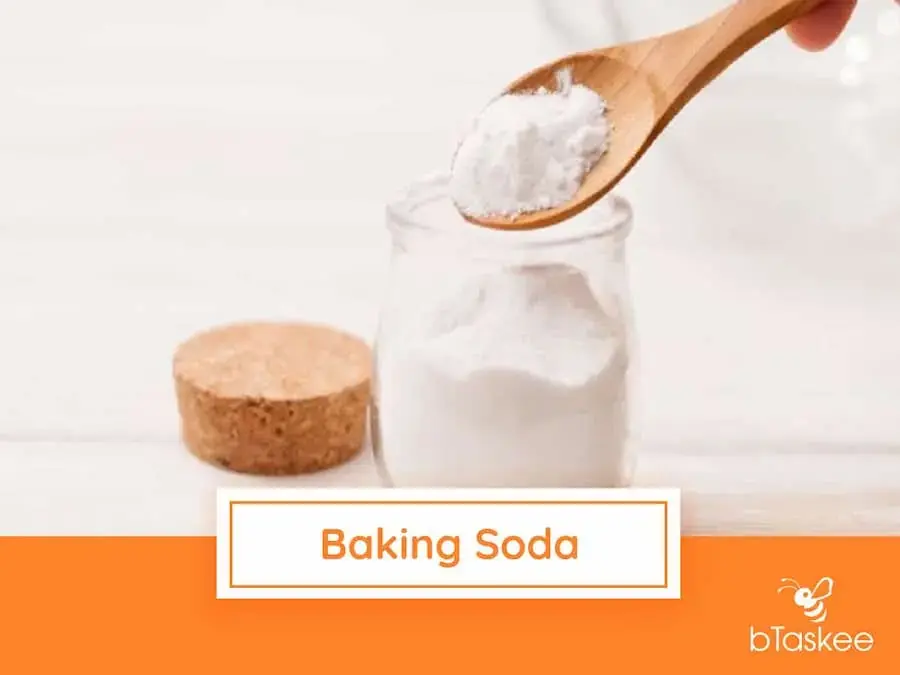 200605-Ve-sinh-lo-vi-song-voi-baking-soda