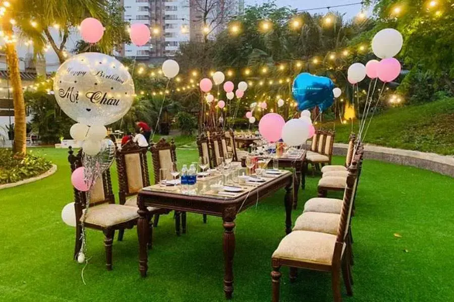 Gợi ý tổ chức sinh nhật tại resort rộng rãi và thoáng mát.