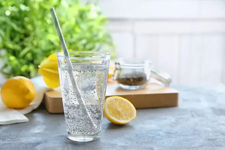 Hạt chia mix chanh pha chế đơn giản, nhanh chóng