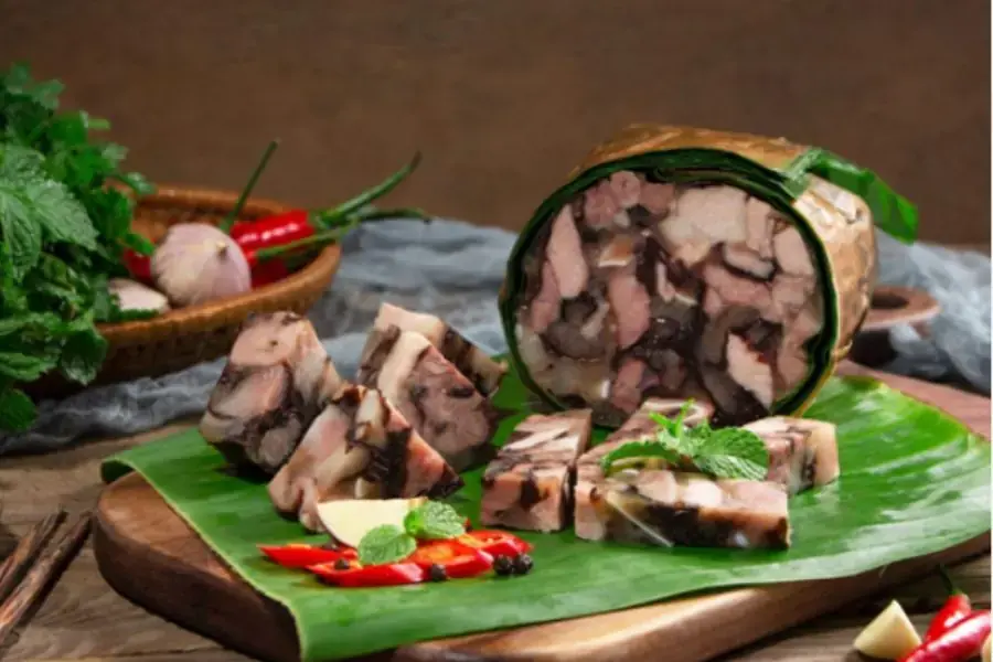 Bổ sung mâm cơm đãi khách bằng món giò thủ