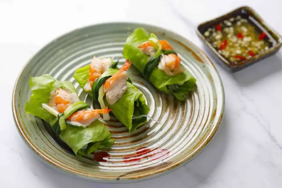 Cuốn diếp xứ Huế thơm ngon, vị ngọt thanh mát