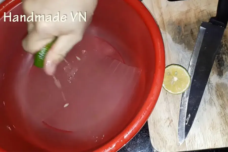 Cách làm nha đam hết nhớt