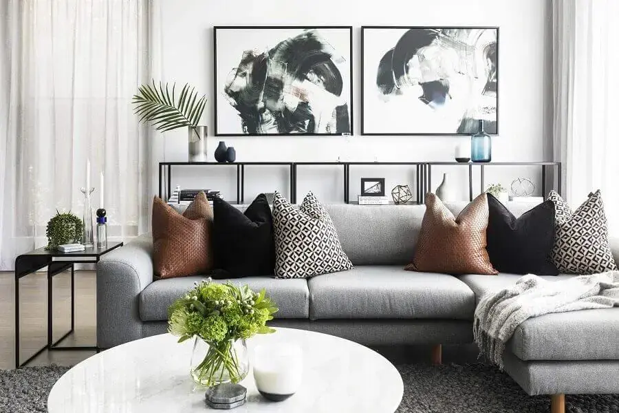 Bạn hãy xác định kích thước vị trí đặt sofa trước khi chọn mua nhé