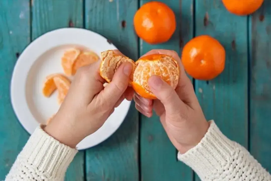 Hạn chế không nên ăn quá 3 quả quýt trong một ngày bạn nhé