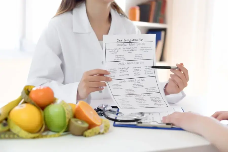 Áp dụng thực đơn Eat clean để việc giảm cân đạt hiệu quả cao.