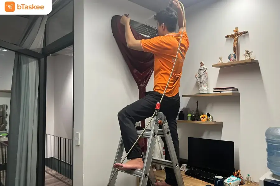Vệ sinh điều hòa Nagakawa định kỳ từ 3 đến 6 tháng là rất quan trọng để duy trì hiệu suất hoạt động tối ưu của máy lạnh.