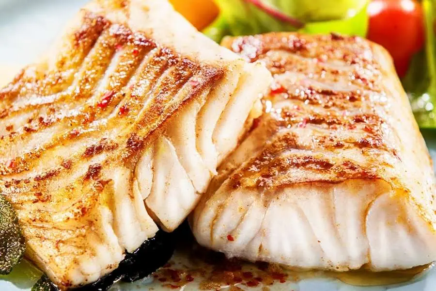 Món cá tra phi lê nấu chao siêu lạc và ngọt thịt.