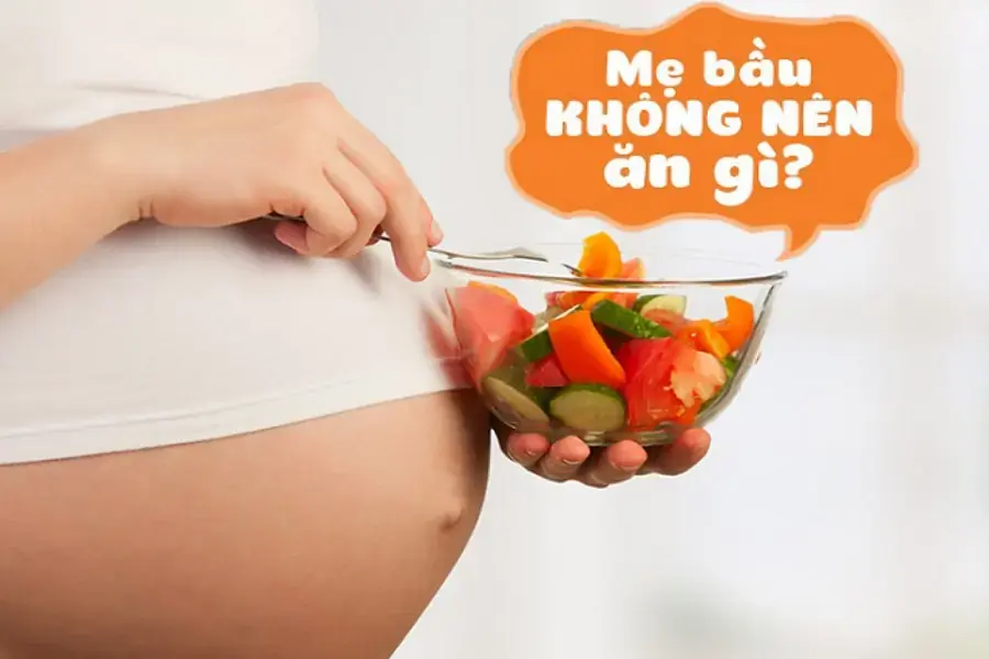 Mẹ bầu không nên ăn gì trong 3 tháng đầu? 