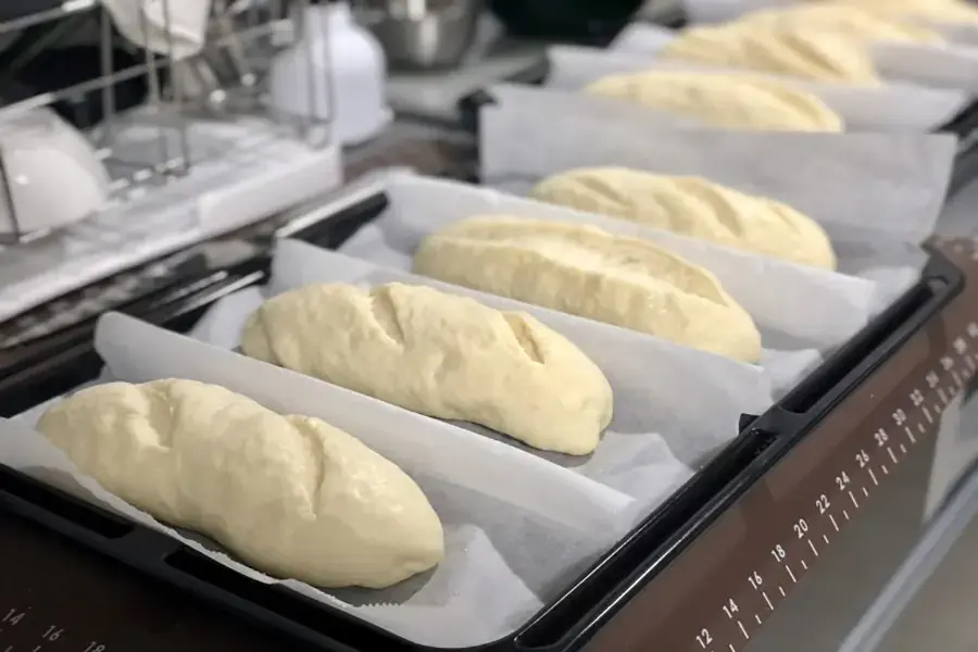 Tạo hình cho bánh mì