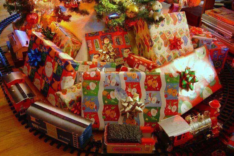 Hộp quà giáng sinh để trang trí cây thông Noel