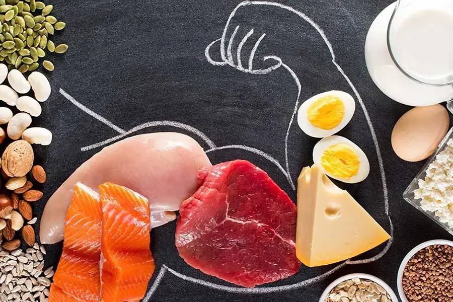 Thịt gà luôn là một phần trong thực đơn của chế độ ăn phát triển cơ bắp.