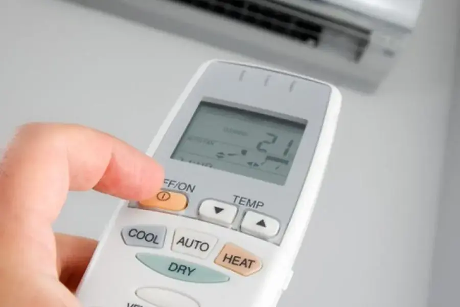 Sự tiện lợi của chức năng bật/tắt trên remote