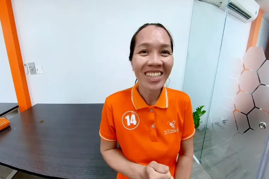 Chị Ong số 14 cùng câu trả lời đầy hóm hỉnh “Mình đi thi với tâm thế là … có quà”.