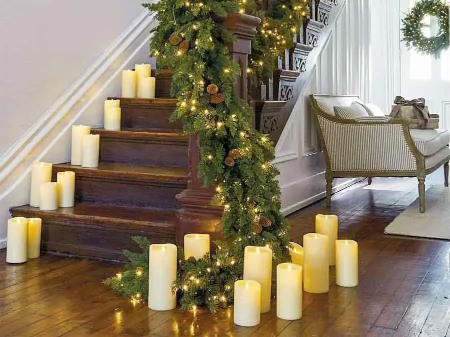 Nến sẽ làm không khí Noel trở nên ấm áp