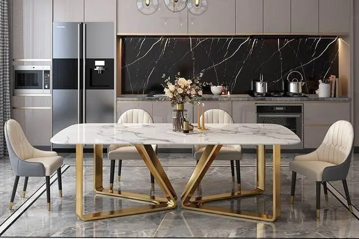 Bàn ăn phù hợp sẽ mang đến cảm giác thoải mái và ấm cúng cho căn bếp