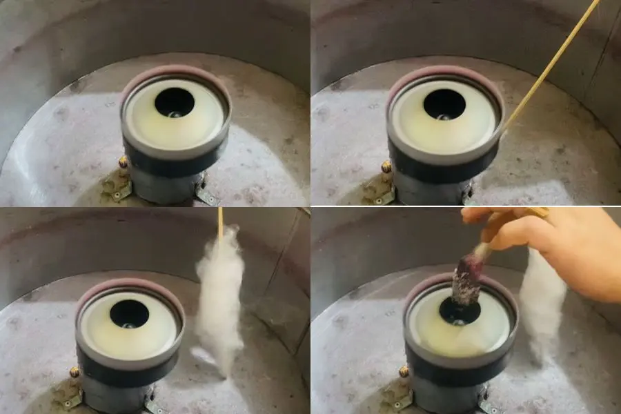 Dụng cụ quan trọng nhất là máy làm kẹo bông đường.