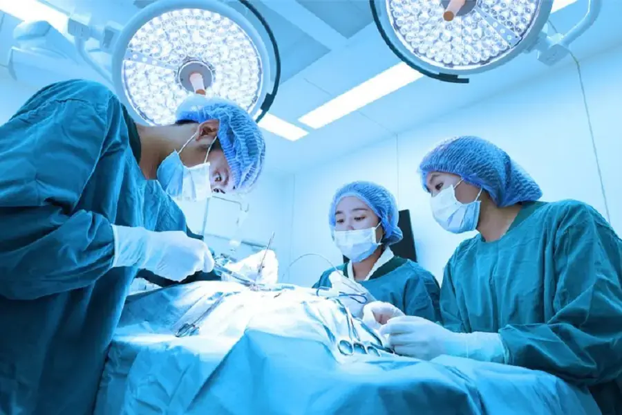 Điều trị tuyến giáp bằng phẫu thuật