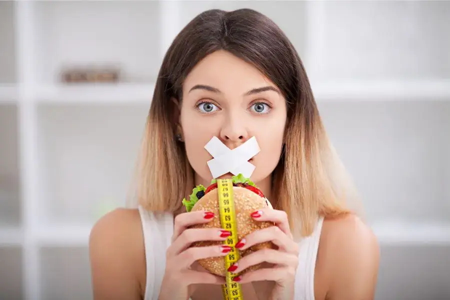 Không cần tuyệt đối kiêng hẳn tinh bột