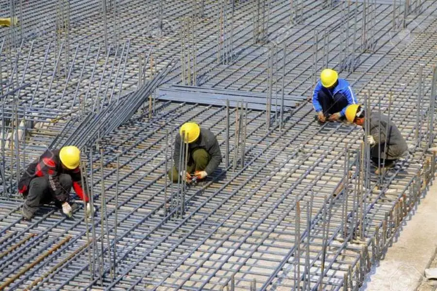 Gia công các đoạn cốt thép 