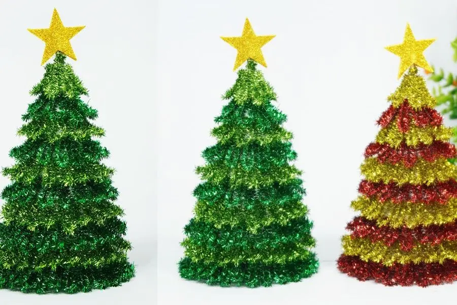 Mẫu cây thông Noel để bàn làm từ dây kim tuyến độc đáo.