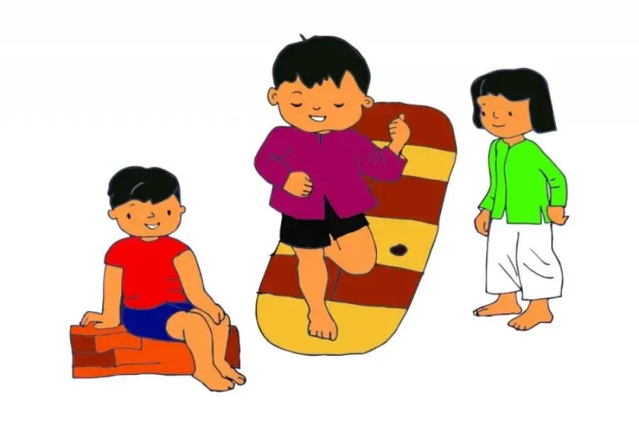 Nhảy lò cò là trò chơi dân gian rất được các em nhỏ yêu thích.